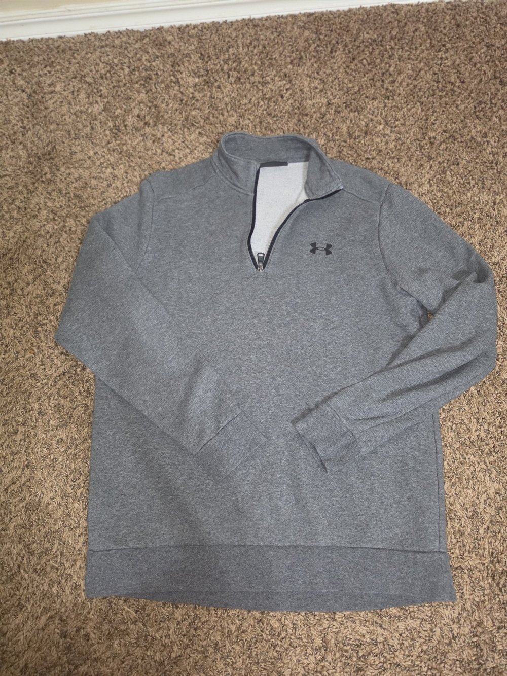 Under Armour Men's Heather Gray Half-Zip Pullover